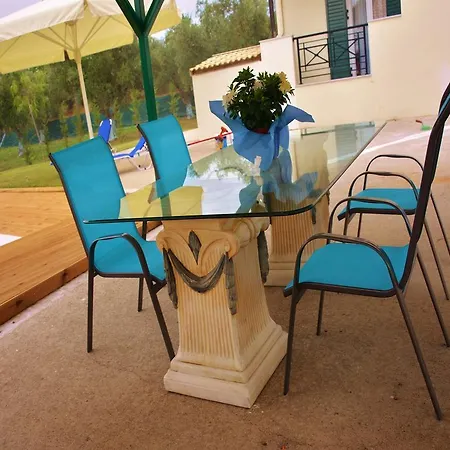 Louloutos Villa Katastárion